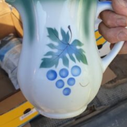 Keräilyesine. Pyydä tarjous