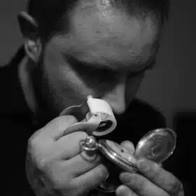 Jalometalliasiantuntija Sahanen